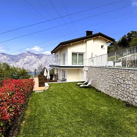 Guardini 2 Apartament Malcesine
