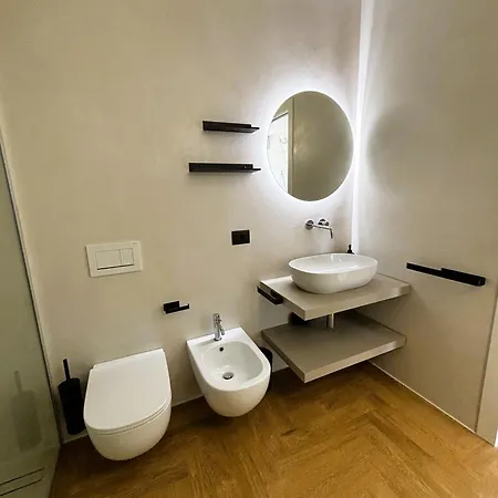 Apartament Guardini 2 *
